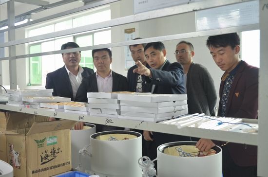 比克启动超级智能战略