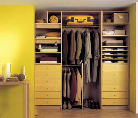 衣柜市场需求日趋高端 衣柜企业应随机应变