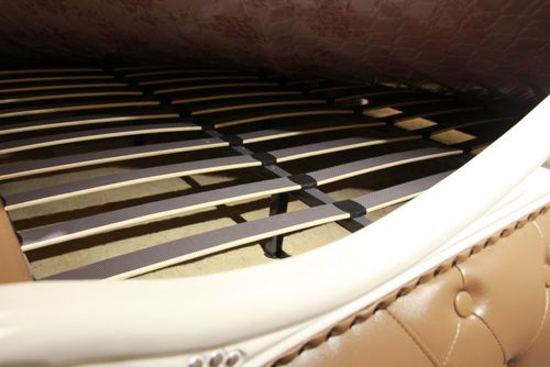 产品评测:南方家居欧式真皮软床