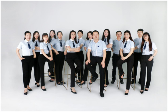 柏克体育:打破常规换新颜,品牌形象全升级