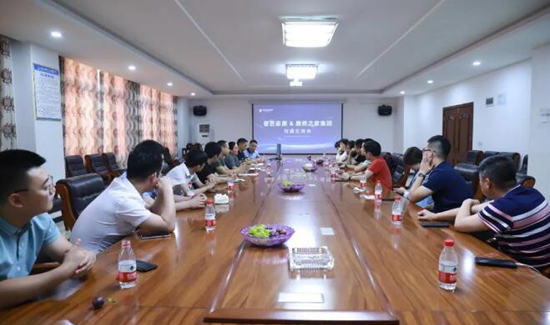 强强联合 共赢未来 居然之家莅临奢匠家居 深度交流共谋合作