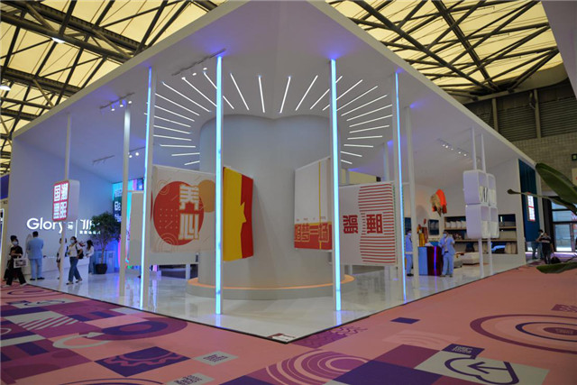 两千多家企业亮相上海家具展 为何百思佳能够引人驻足?