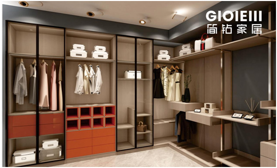 女人的衣柜 由简钻家居来守护!