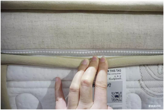 康丽莱床垫测评:三种以上睡眠体验!很懒很护腰!