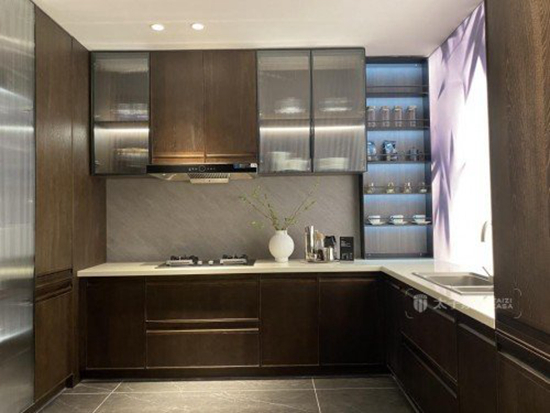 实力强劲且服务有保障,老牌橱柜定制品牌太子家居推荐