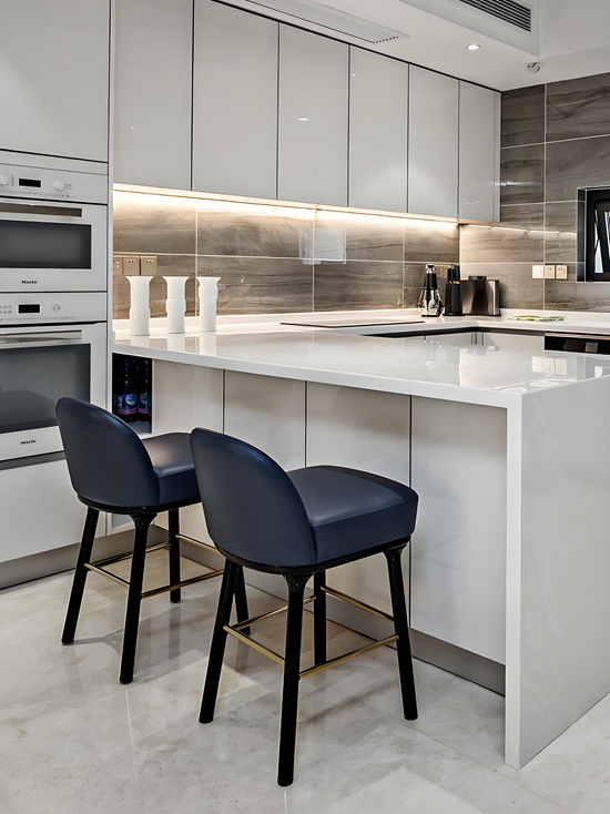 橱柜灯品牌如何在竞争激烈的市场中脱颖而出?