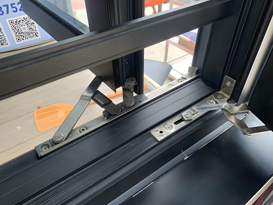 门窗五金品牌:守护家居安全的“隐形卫士”,你选对了吗?